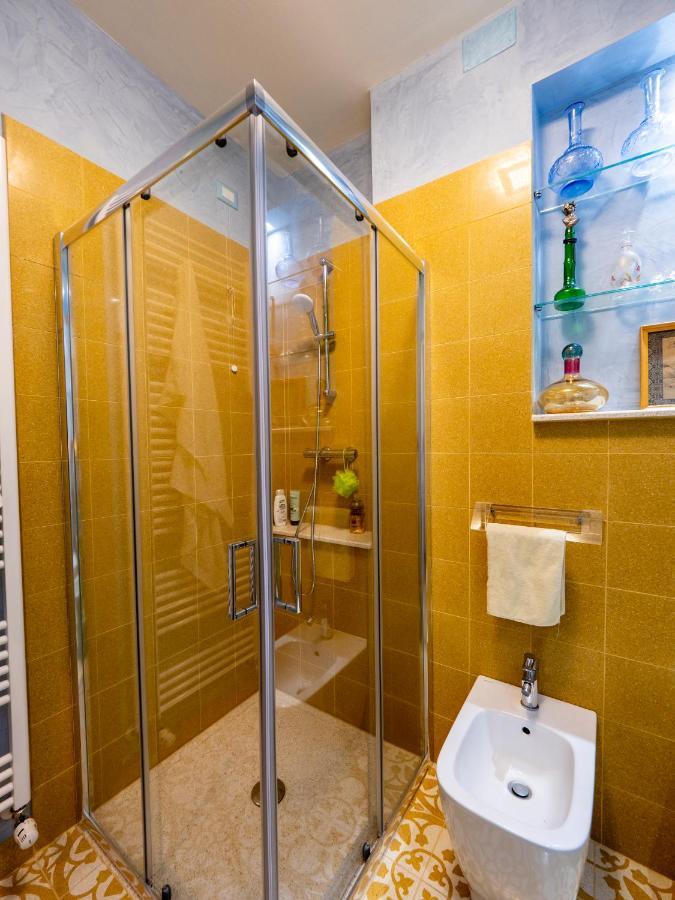 Luxury - Elegante Appartamento Nel Cuore Di לוקה מראה חיצוני תמונה