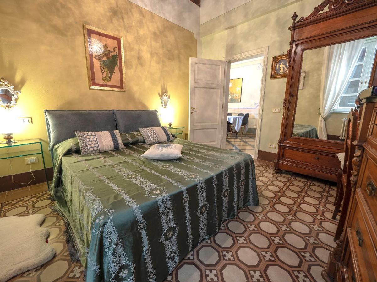 Luxury - Elegante Appartamento Nel Cuore Di לוקה מראה חיצוני תמונה
